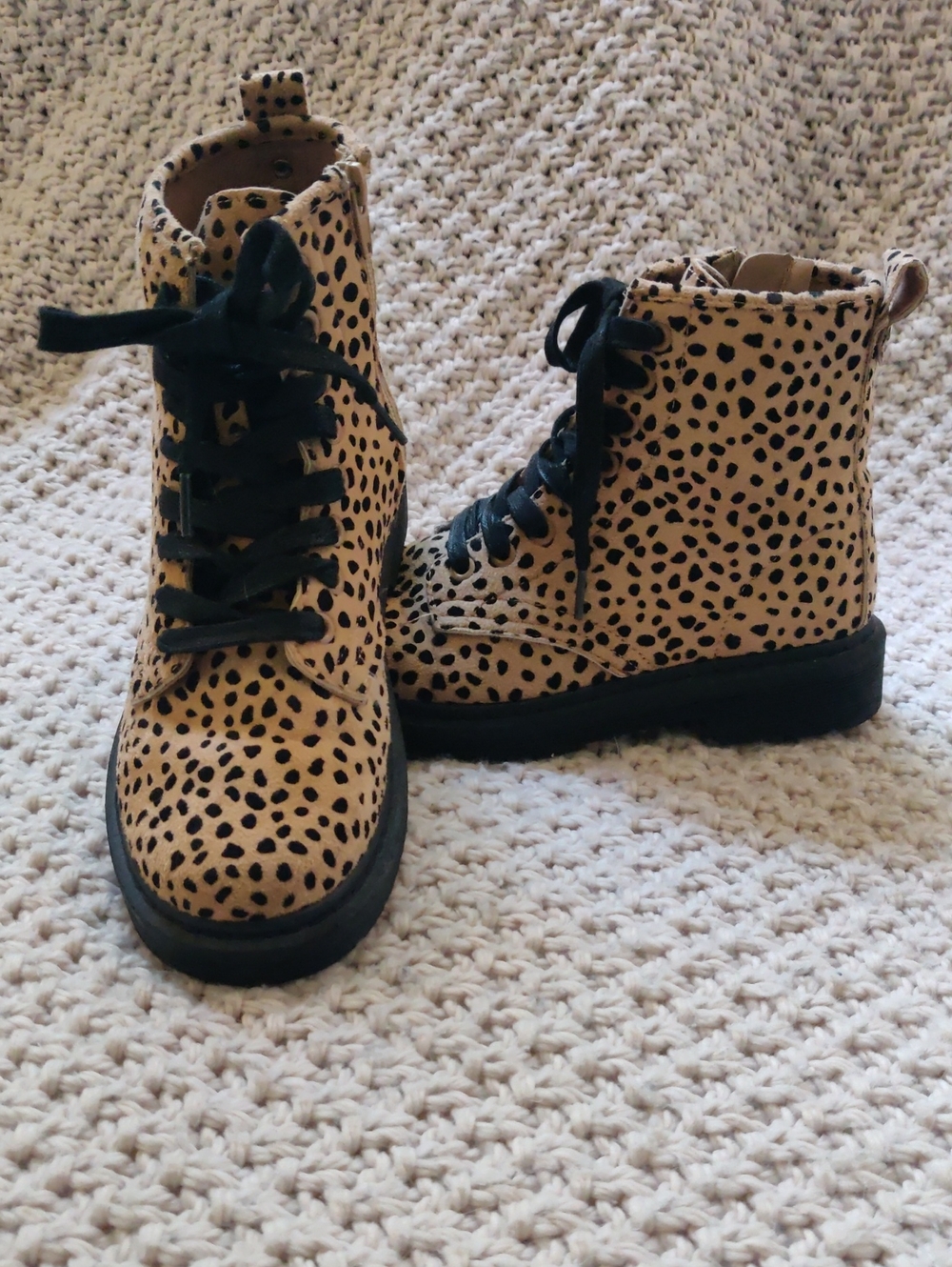 PIERRE DUMAS Leopard Print Lace-Up Boots in Tan and Black Size 7